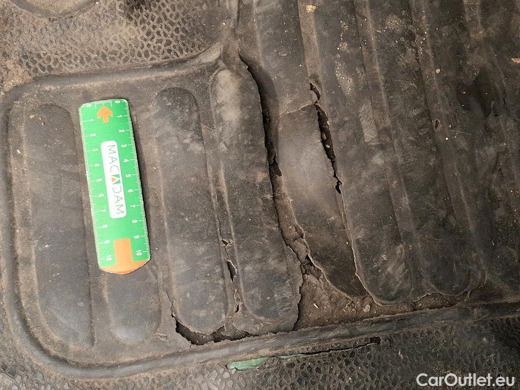  Renault  Kangoo  Express Maxi Confort - Cab. Appr. 1.5 dCi 90CV BVM5 E6 #20
