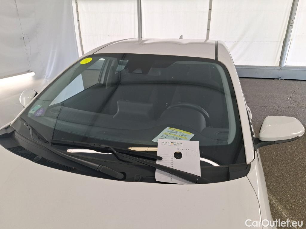  Toyota  Yaris TOYOTA  Hybride / 2019 / 5P / Berline Hybride 116h Dynamic Business Beyond Zer #10