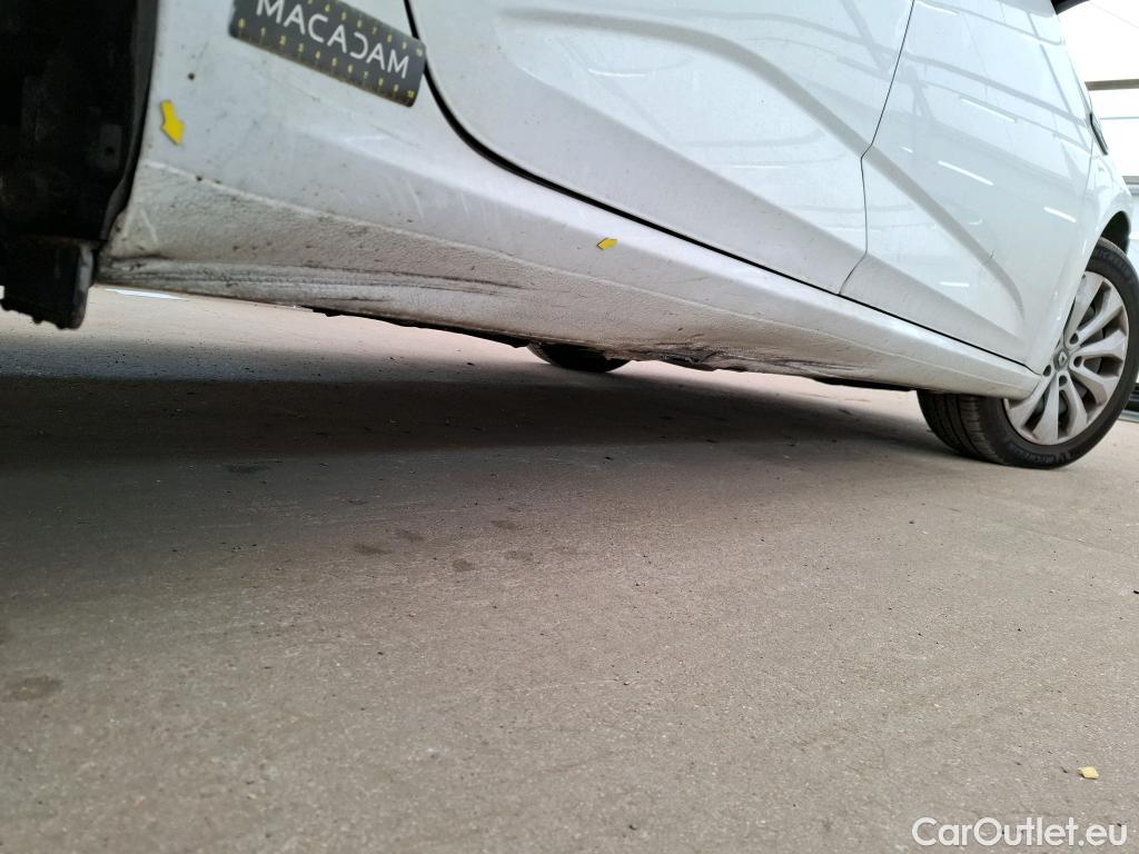  Renault  Megane  IV Berline 5pt. Société Air Nav 1.5 dCi 90CV BVM6 E6 #1