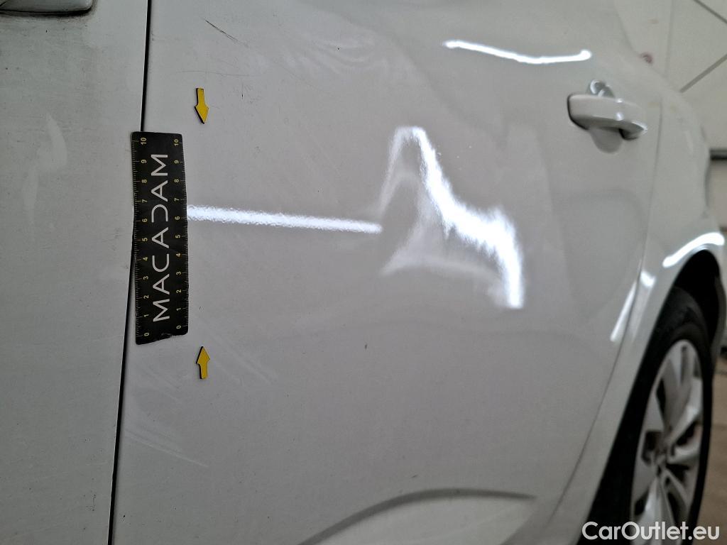  Renault  Megane  IV Berline 5pt. Société Air Nav 1.5 dCi 90CV BVM6 E6 #15