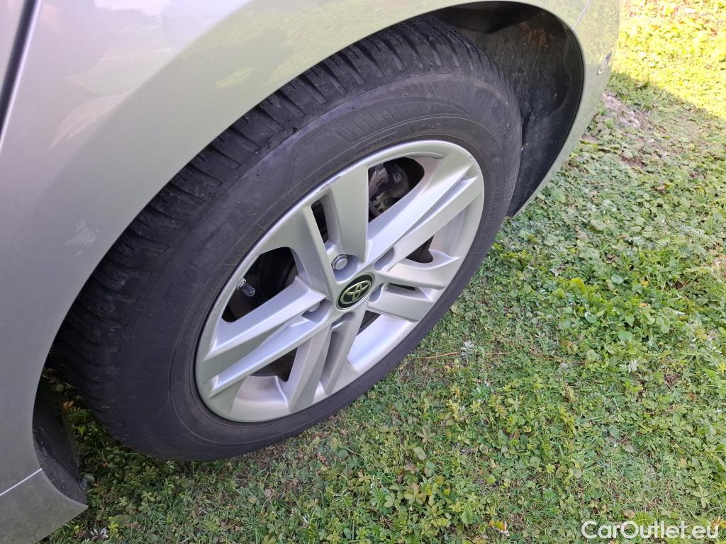  Toyota  Corolla TOYOTA  / 2018 / 5P / Berline Hybride 122h Dynamic Business Stage Acad #11