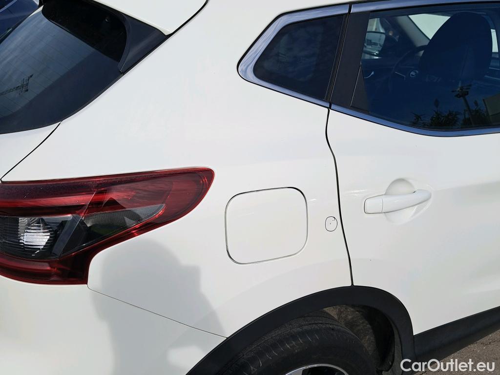  Nissan  Qashqai NISSAN  / 2017 / 5P / todoterreno DIG-T 116 kW (160 CV) E6D DCT N-STYLE #24
