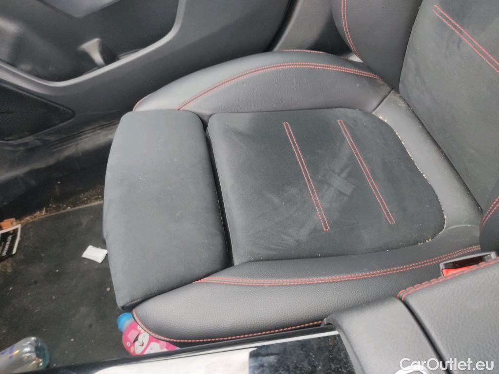  Mercedes  CLA-Klasse Clase CLA CLA 250 e (118.385)AMG 1.3 AMG Line 220CV AT8 E6d #1