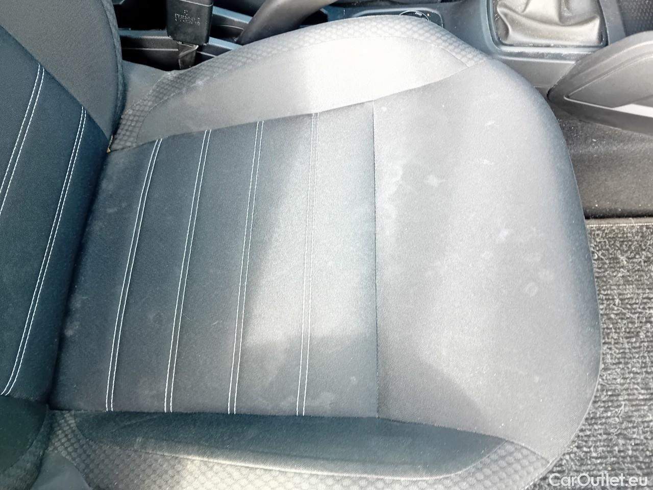  Dacia  Duster DACIA  / 2018 / 5P / todoterreno Comfort Blue dCi 85kW (115CV) 4X4 #2