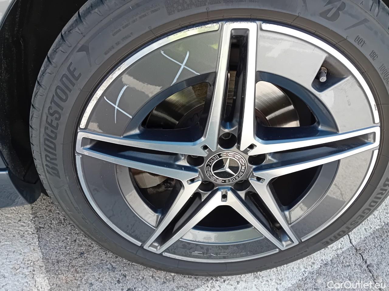  Mercedes  C-Klasse Clase C C 220 d T (206.204)AMG 220CV AT9 E6d #29