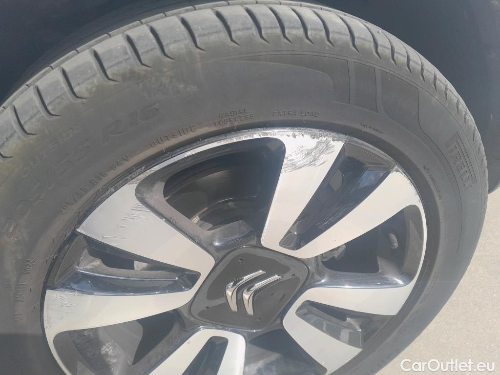  Citroen  C3  Feel Pack 1.5 BlueHDi 100CV MT6 E6d #6