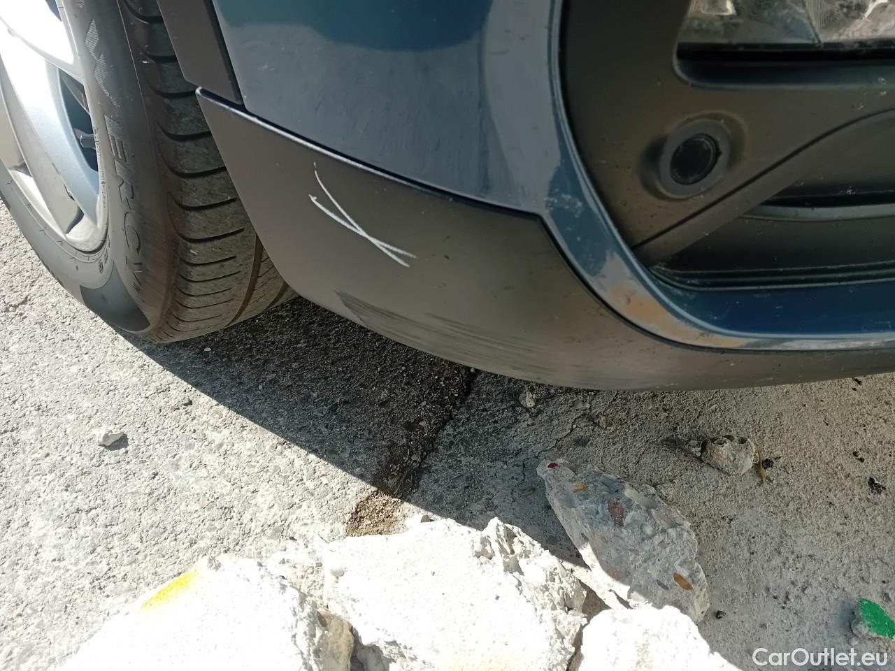  Bmw  X1 BMW  / 2015 / 5P / todoterreno sDrive16d Business #5