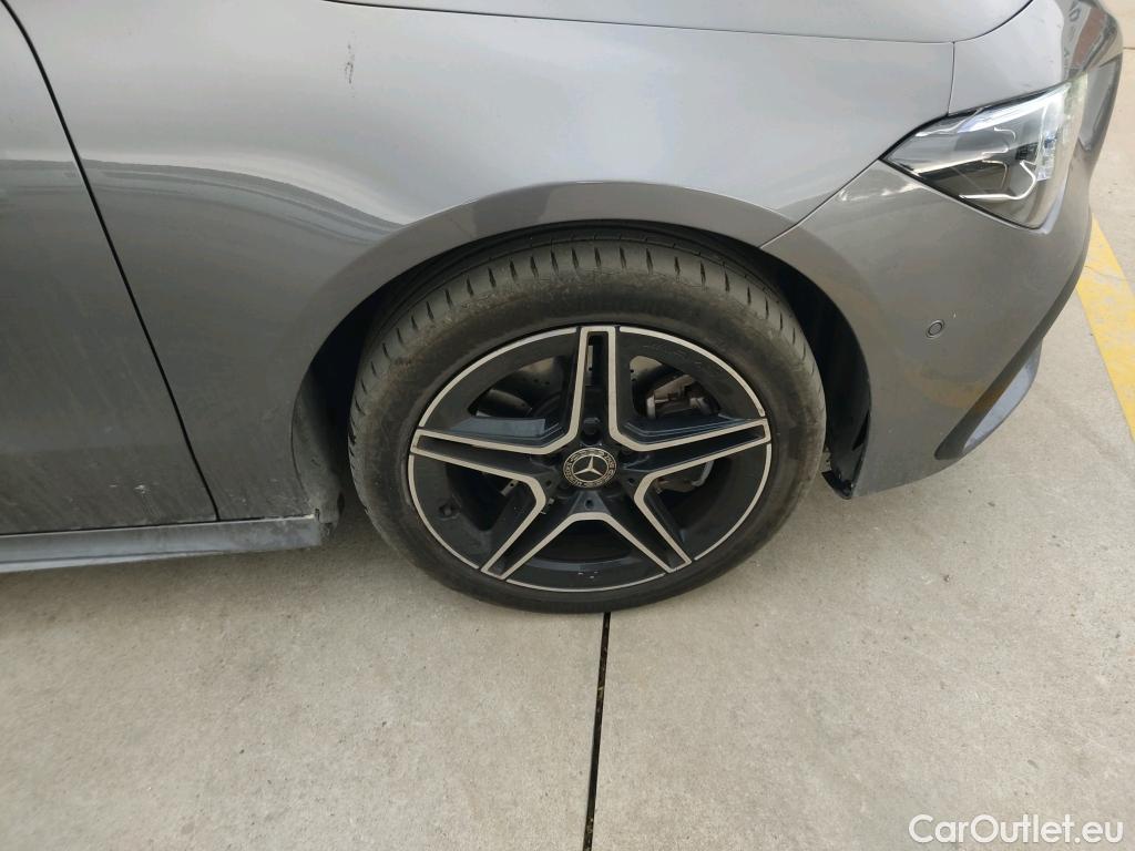  Mercedes  CLA-Klasse Clase CLA CLA 250 e (118.385)AMG 1.3 AMG Line 220CV AT8 E6d #29