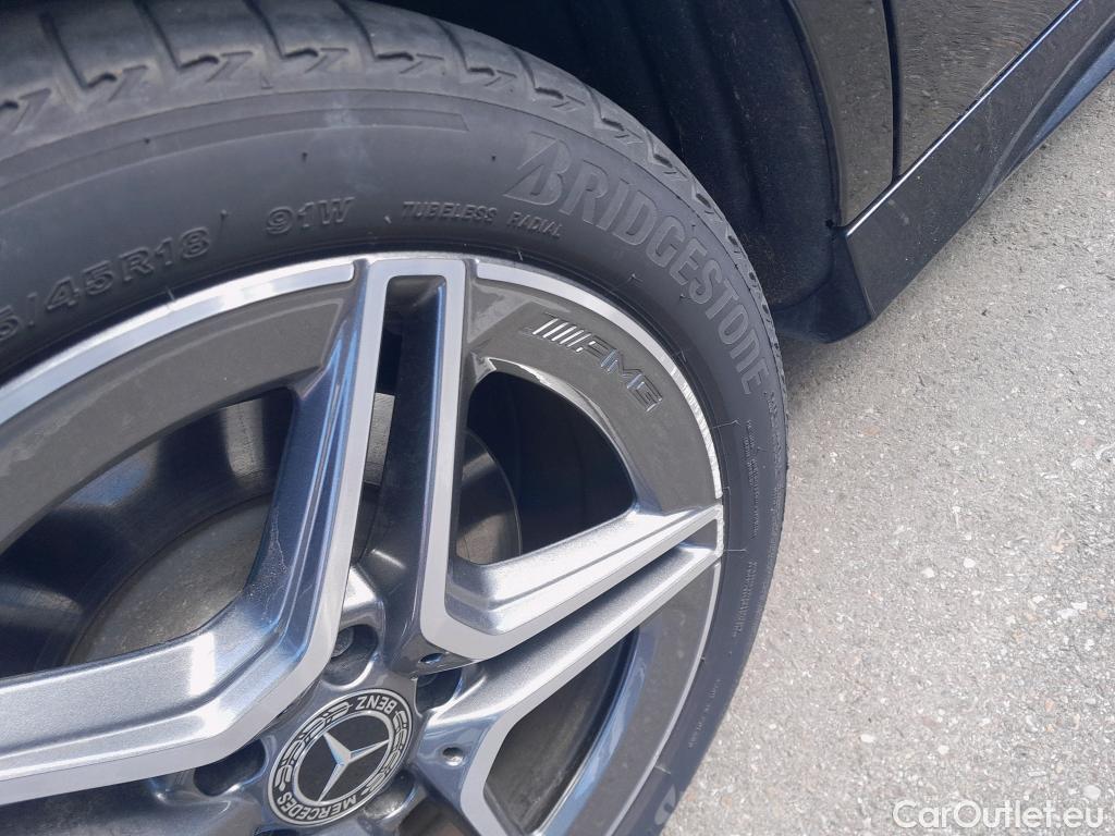  Mercedes  A-Klasse MERCEDES-BENZ Clase A / 2018 / 4P / sedán Sedán A 250 e #4