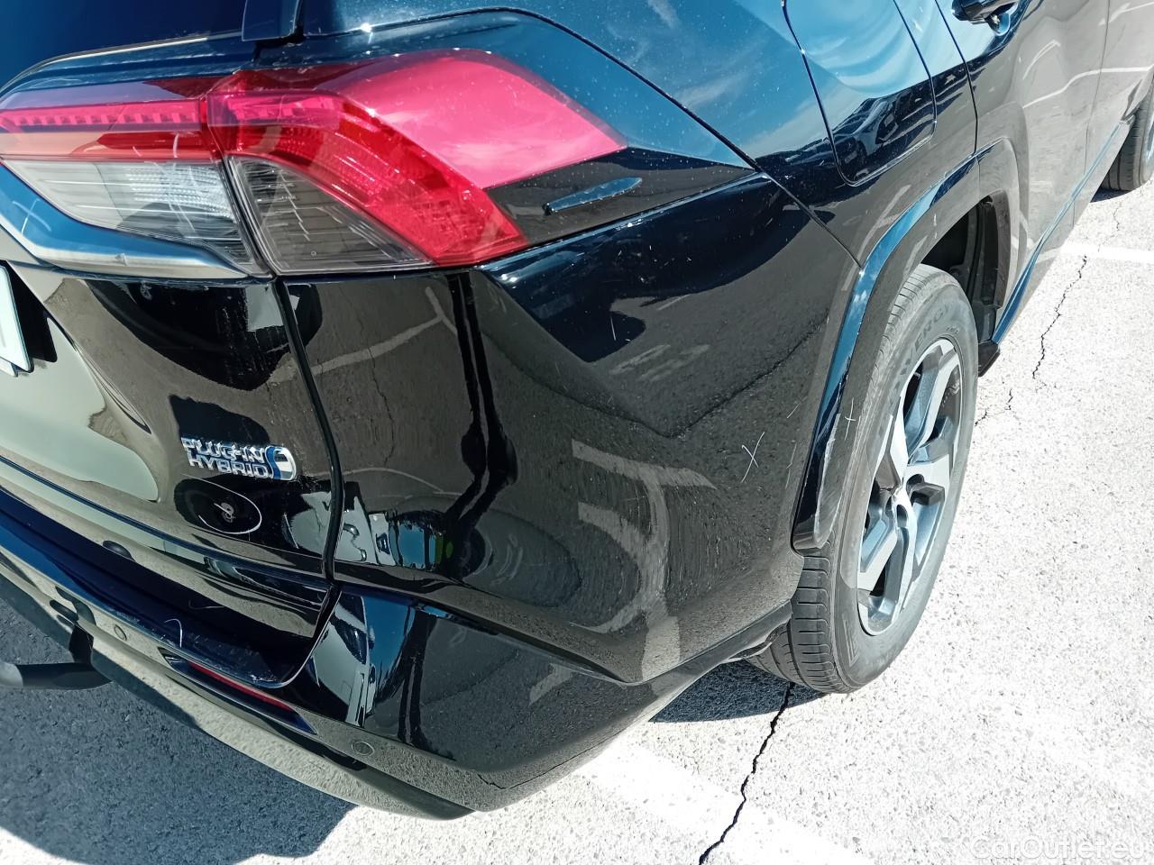  Toyota  RAV4 TOYOTA  / 2018 / 5P / todoterreno 2.5l PLUG-IN 300PH (e-CVT) Advance #30