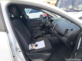  Renault  Clio RENAULT  / 2016 / 5P / berlina con portón Business Energy dCi 66kW (90CV) #6