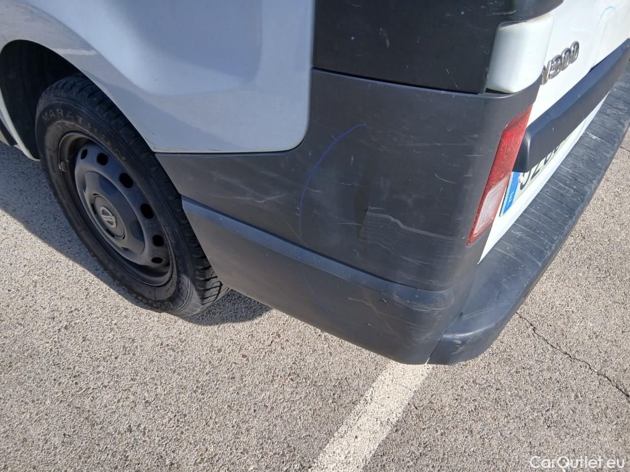  Nissan  NV300 NISSAN  / 2016 / 4P / furgón 1.6dCi 88kW (120CV) L1H1 1,2T BASIC #25