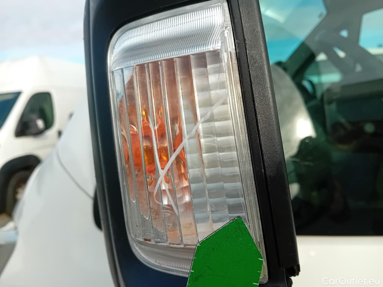  Citroen  Jumper CITROEN  / 2014 / 4P / chasis doble cabina BlueHDi 103KW C.Dob.Cab 35 Heavy L4 #23
