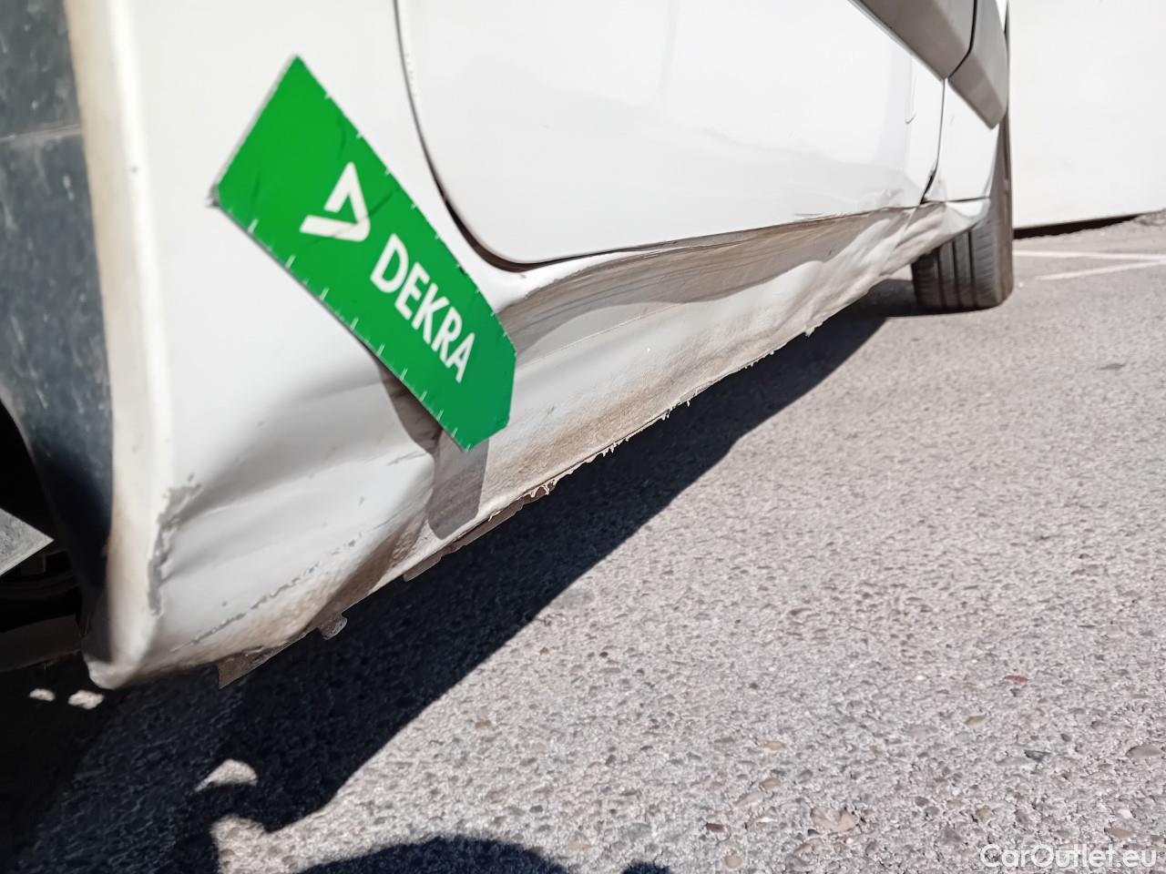  Citroen  Berlingo CITROEN  / 2018 / 4P / furgón derivado de turismo Talla M BlueHDi 100 CLUB #19
