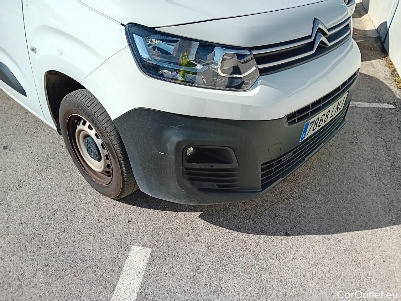  Citroen  Berlingo CITROEN  / 2018 / 4P / furgón derivado de turismo Talla M BlueHDi 100 CLUB #3