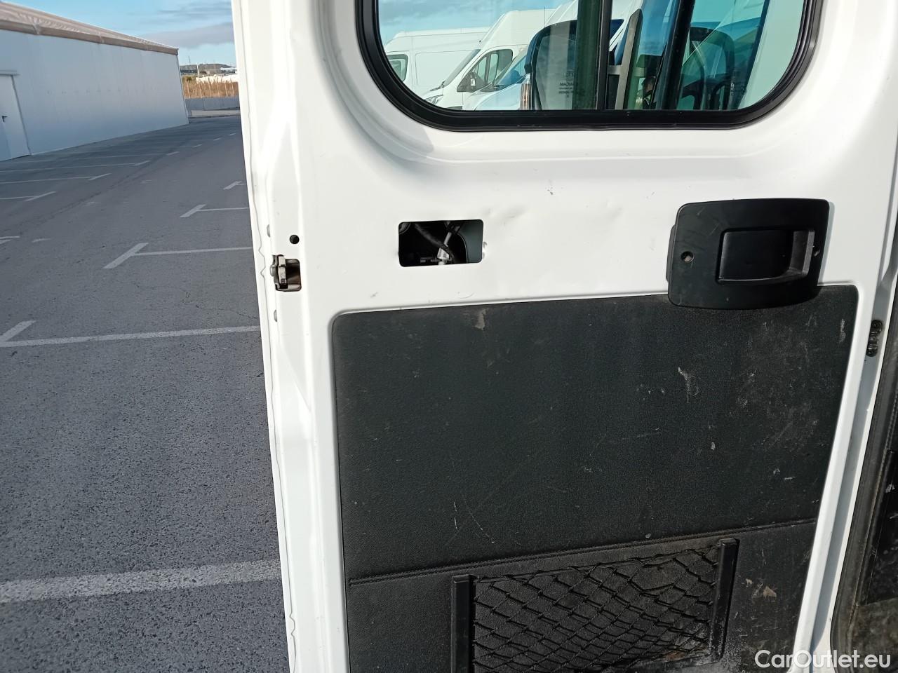  Citroen  Jumper CITROEN  / 2014 / 4P / chasis doble cabina BlueHDi 103KW C.Dob.Cab 35 Heavy L4 #38