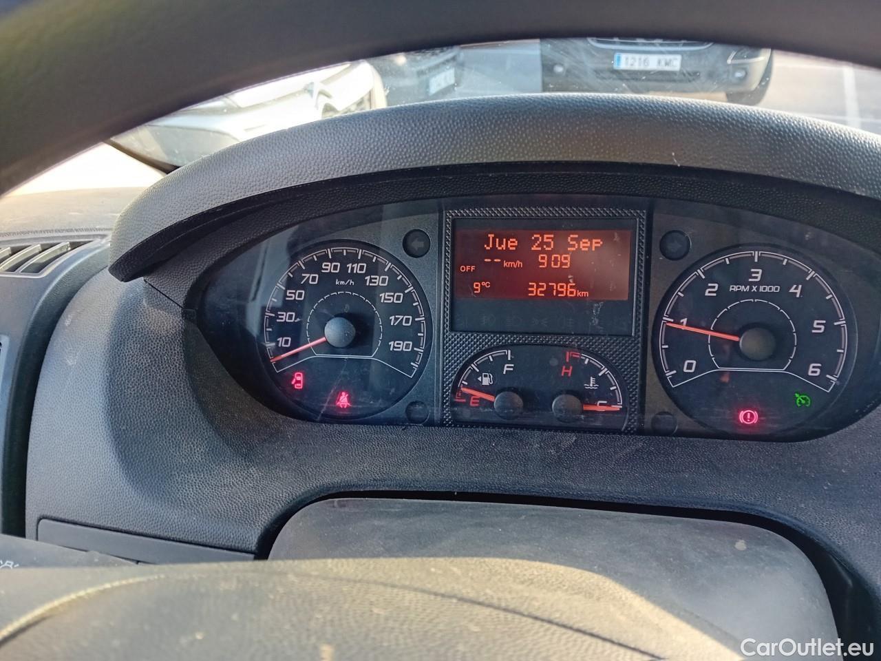  Citroen  Jumper CITROEN  / 2014 / 4P / chasis doble cabina BlueHDi 103KW C.Dob.Cab 35 Heavy L4 #1