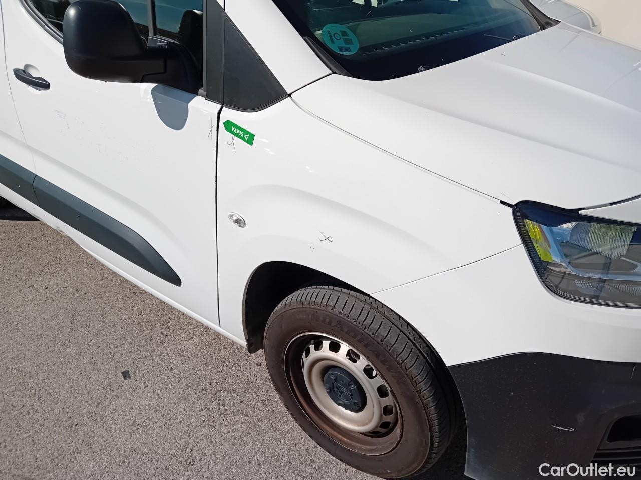  Citroen  Berlingo CITROEN  / 2018 / 4P / furgón derivado de turismo Talla M BlueHDi 100 CLUB #20