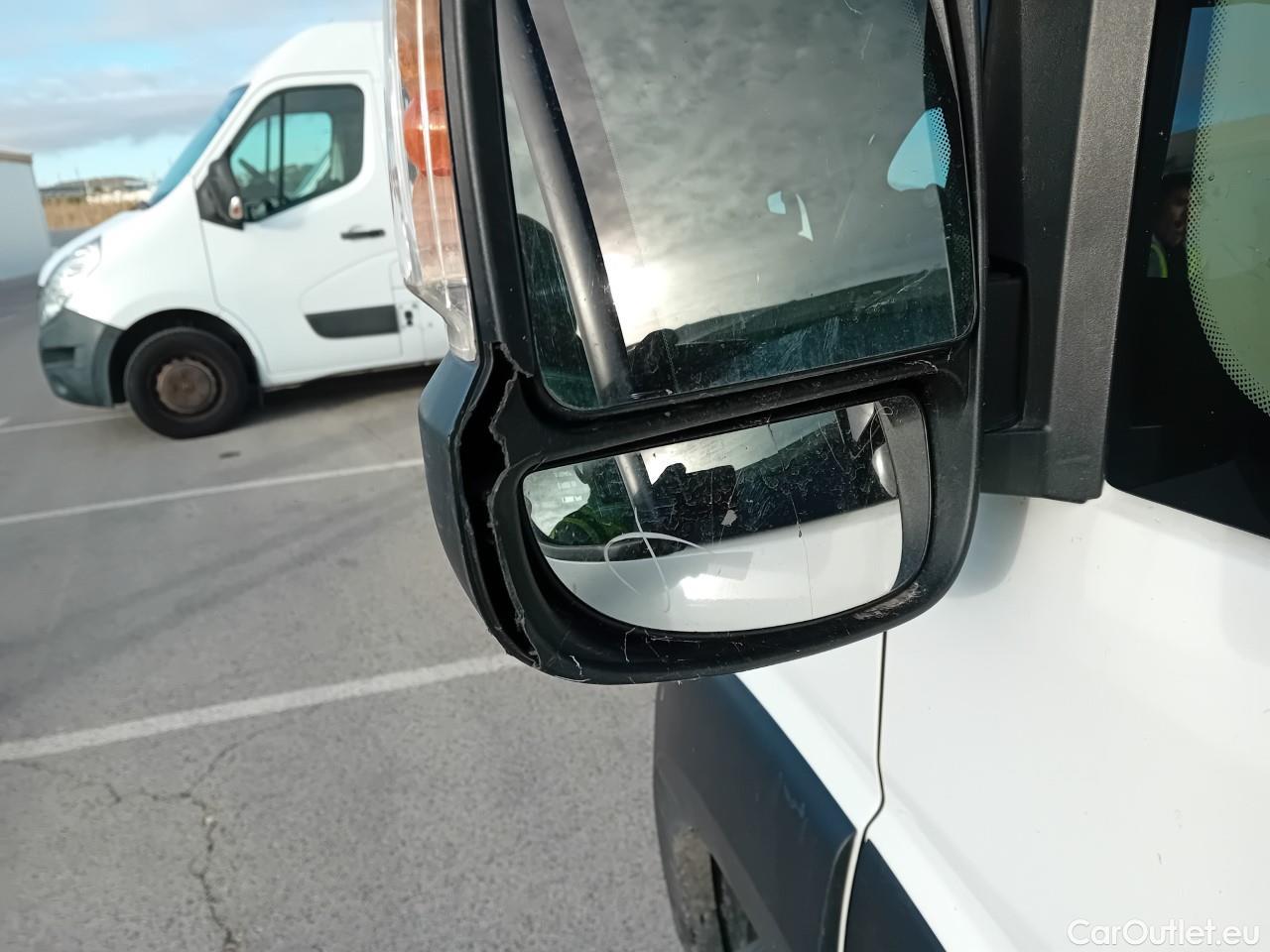  Citroen  Jumper CITROEN  / 2014 / 4P / chasis doble cabina BlueHDi 103KW C.Dob.Cab 35 Heavy L4 #27