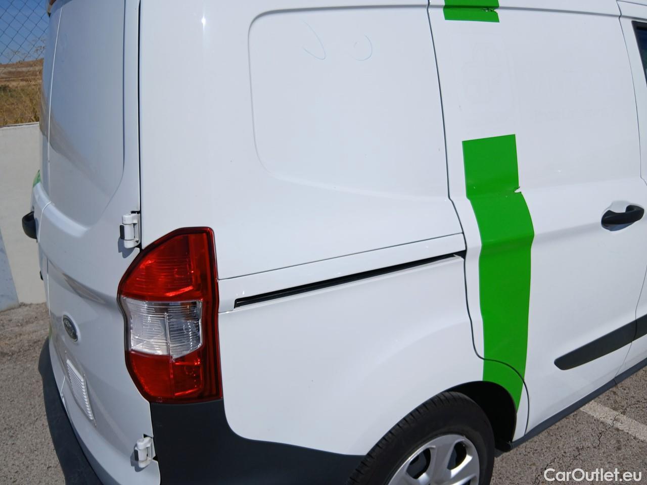  Ford  Transit Connect FORD Transit Courier/2014/4P/furgón der.turis Van 1.5 TDCi 75kW Trend #33