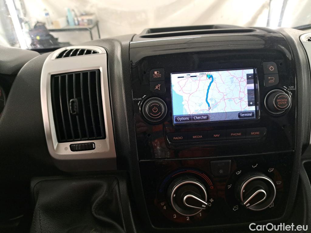  Fiat  Ducato FIAT   2014  4P Fourgon tôlé 3 0 C H1 2 3 Multijet 120 Pack Pro Nav #13