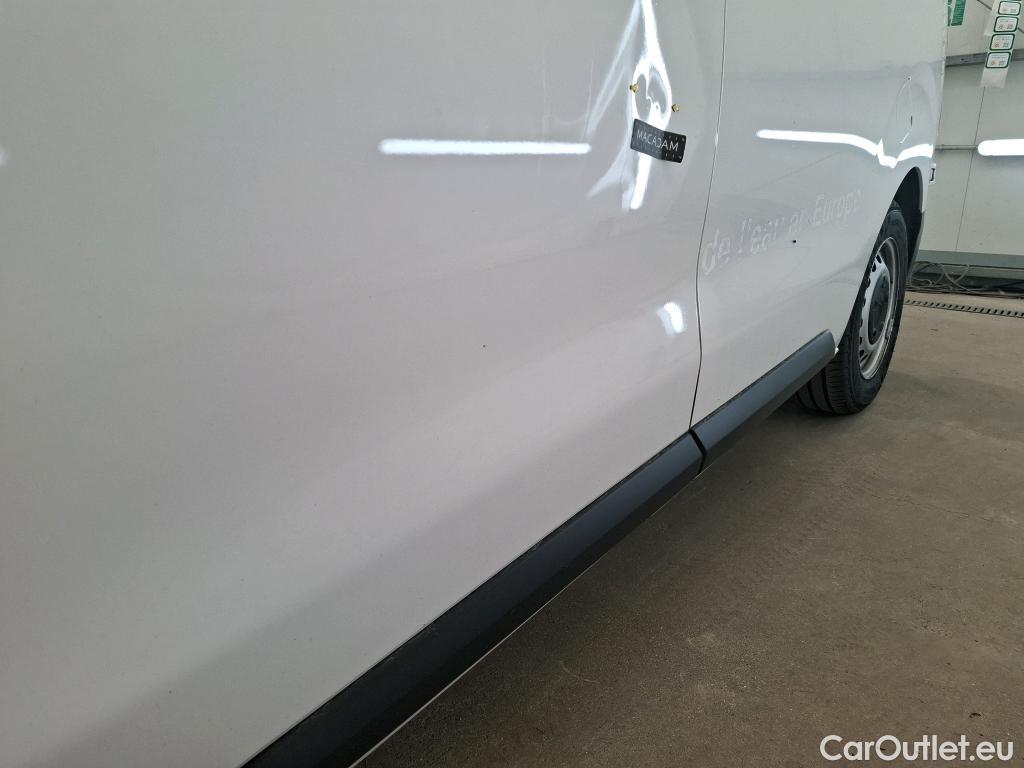  Citroen  Jumpy CITROEN  / 2016 / 4P / Fourgon tôlé XS BlueHDi 120 S&S EAT8 Cityvan #9