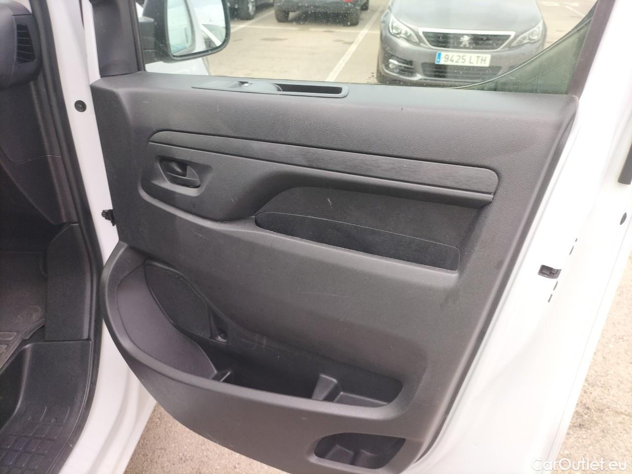  Peugeot  Expert  Furgón Pro Doble Cab Repliable Standard 1.5 HDI 120CV MT6 E6d #37