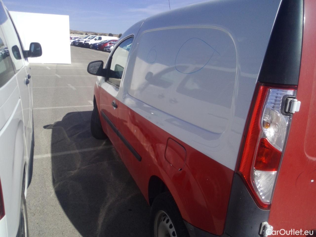  Renault  Kangoo  II Furgón Professional 1.5 dCi 90CV MT5 E6 #29