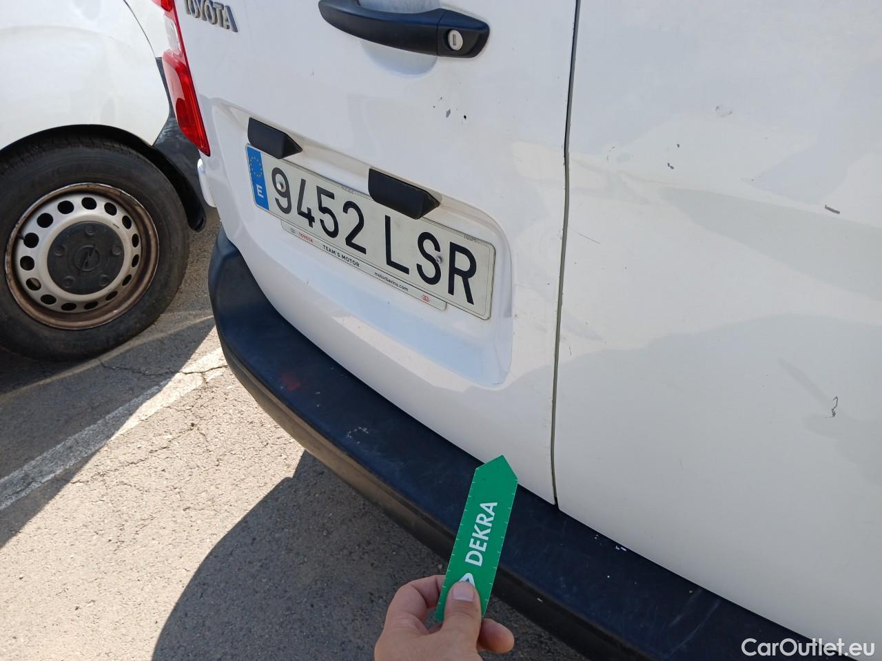  Land Rover  Discovery TOYOTA Proace / 2020 / 4P / furgón 1.5D 100CV GX 1PL 2PT L1 #38
