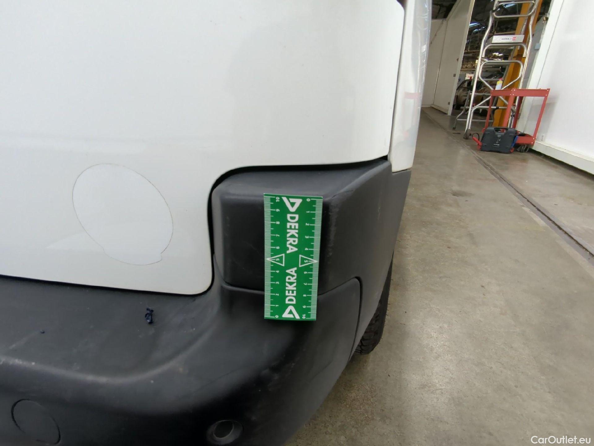  Citroen  Berlingo  Fourgon Club M 650 1.6 BlueHDi 100CV BVM5 E6 #45