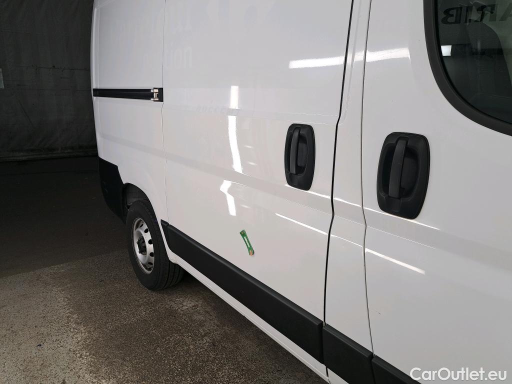  Fiat  Ducato FIAT   2014  4P Fourgon tôlé 3 0 C H1 2 3 Multijet 120 Pack Pro Nav #6