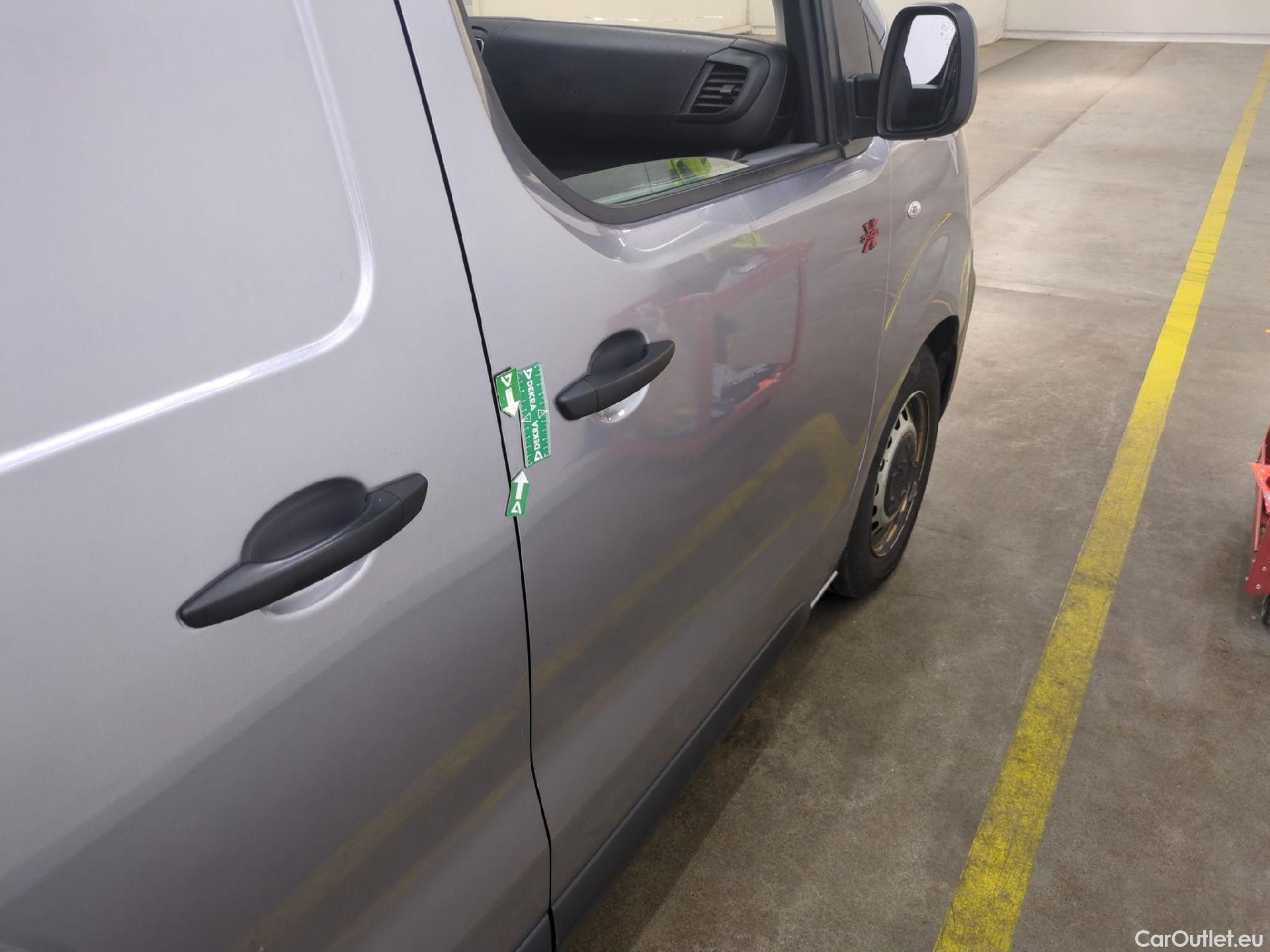  Peugeot  Expert  Fourgon Asphalt L2 2.0 HDi 150CV BVM6 E6d #18