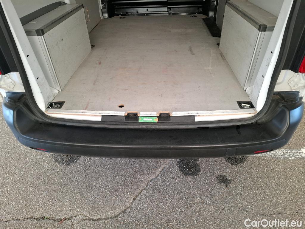  Peugeot  Expert  Fourgon Premium Standard 1.5 HDi 120CV BVM6 E6d #23