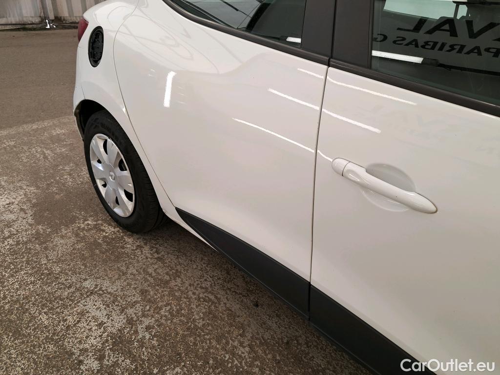  Renault  Clio  IV Air MediaNav 1.5 dCi 75CV BVM5 E5 #48