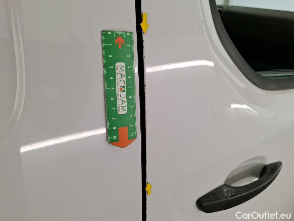  Peugeot  Expert  Fourgon Premium Standard 1.5 HDi 120CV BVM6 E6d #20