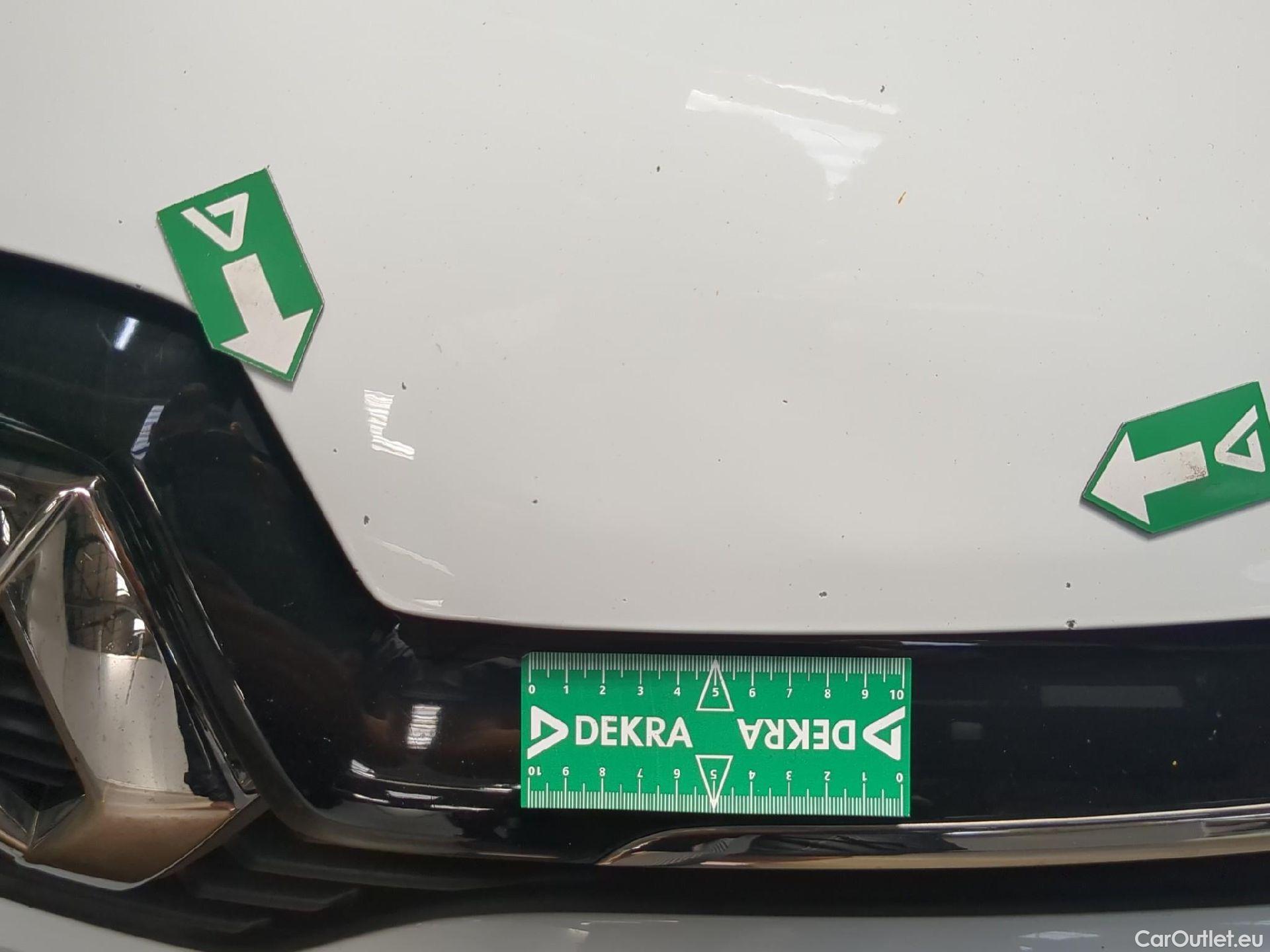  Renault  Clio  IV Air MediaNav 1.5 dCi 75CV BVM5 E6 #30