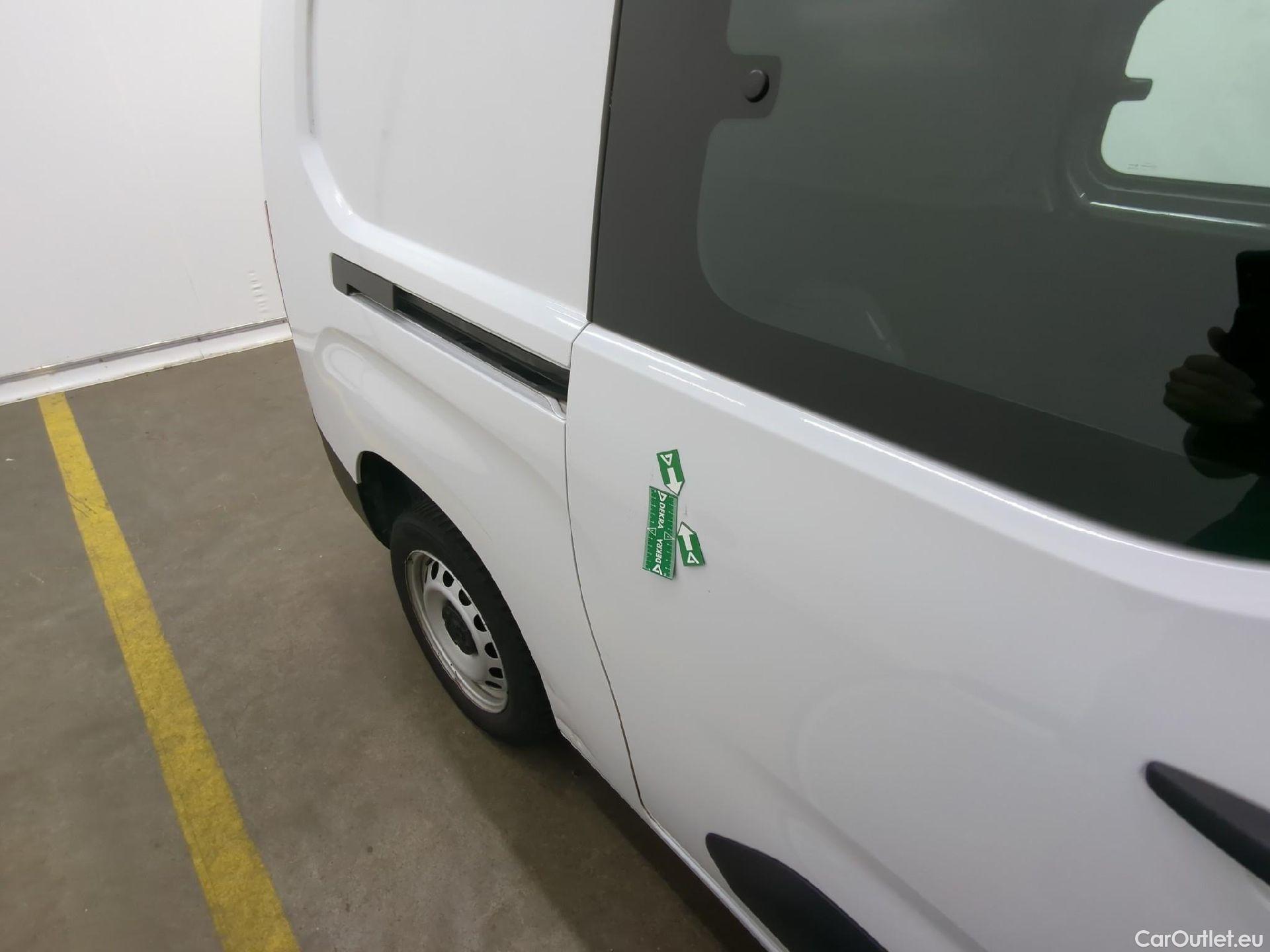  Peugeot  Partner  XL 950 1.5 HDi 130CV BVM6 6E #22