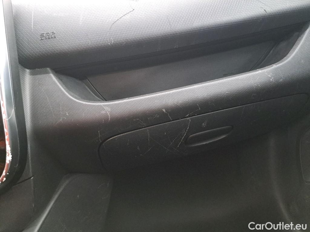  Renault  Clio  IV Air MediaNav 1.5 dCi 75CV BVM5 E5 #71
