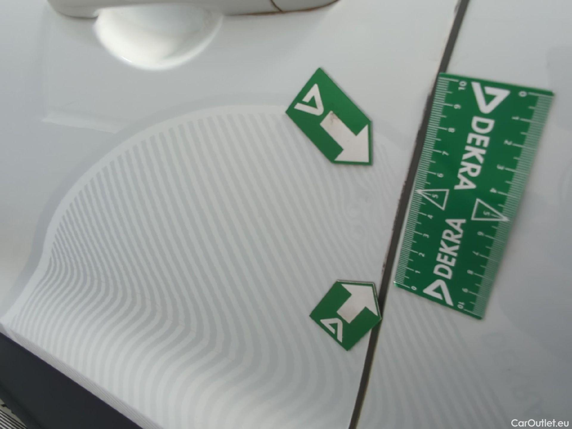  Renault  Clio  IV Air MediaNav 1.5 dCi 75CV BVM5 E6 #34