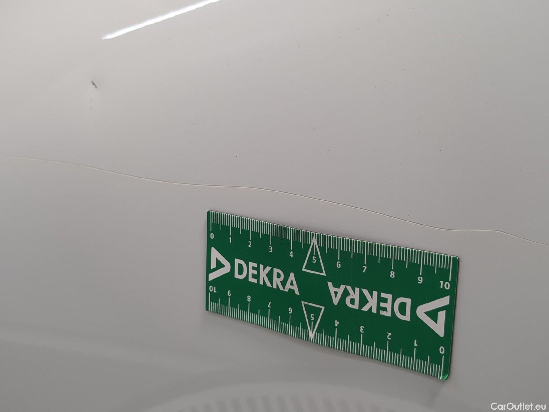  Renault  Clio  IV Air MediaNav 1.5 dCi 75CV BVM5 E6 #35