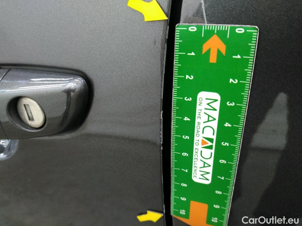  Citroen  C3  Feel Business 1.5 BlueHDI 100CV BVM5 E6dT #5