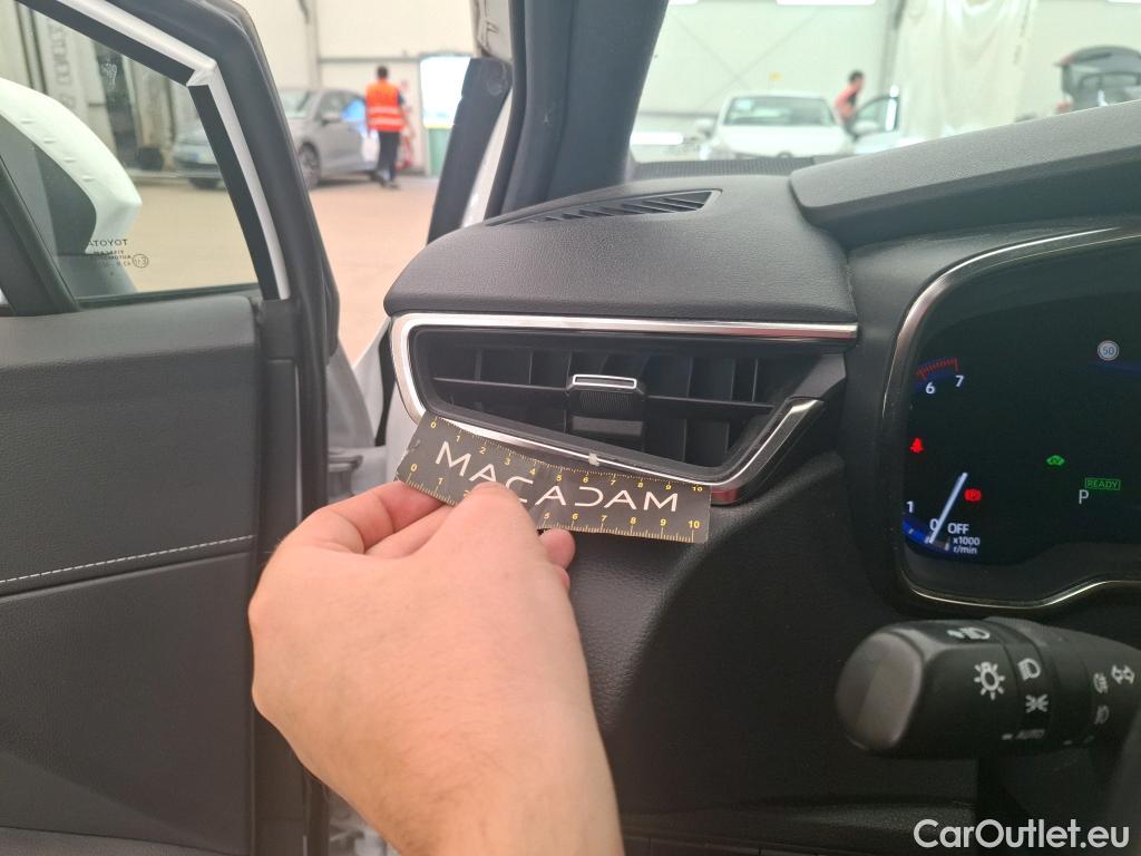  Toyota  Corolla  Touring Sports 5p Break Hybride 122h Dynamic Business / TRANSFO VP/VF #19
