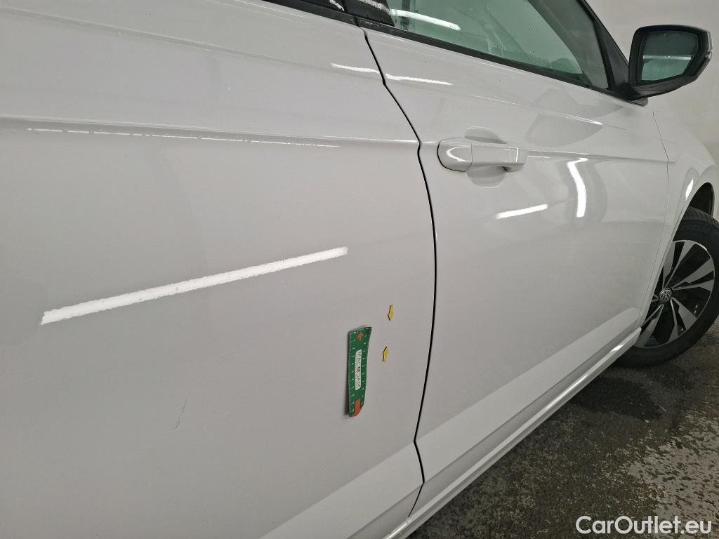  Volkswagen  Polo VOLKSWAGEN  / 2017 / 5P / Berline 1.0 TSI 95 Lounge Busi Sté Rév #17