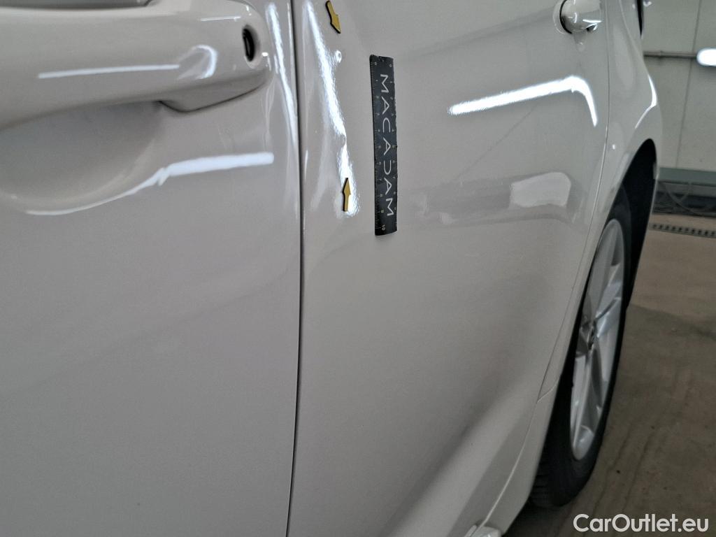  Toyota  Corolla  Touring Sports 5p Break Hybride 122h Dynamic Business / TRANSFO VP/VF #6
