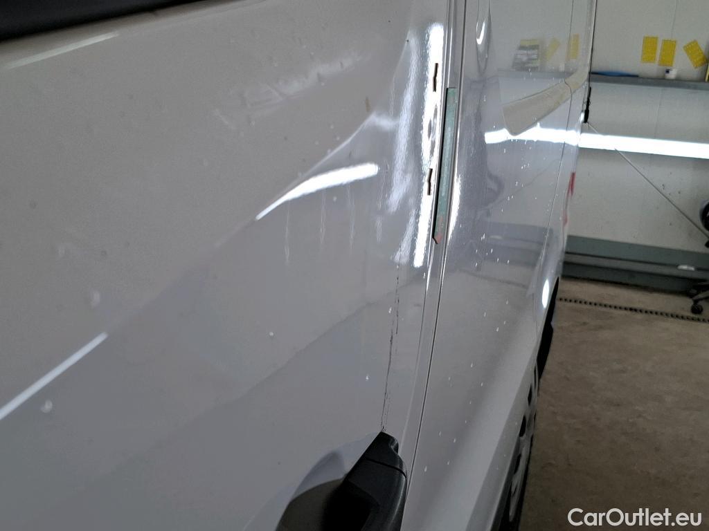  Renault  Trafic  Furgon Grand Confort L1H1 1000 1.6 dCi 125CV BVM6 E6 #46