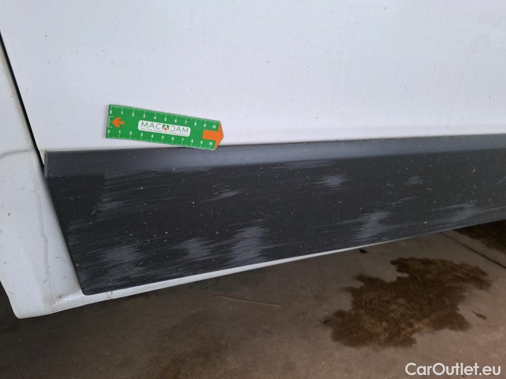  Renault  Trafic  Furgon Grand Confort L1H1 1000 1.6 dCi 125CV BVM6 E6 #63