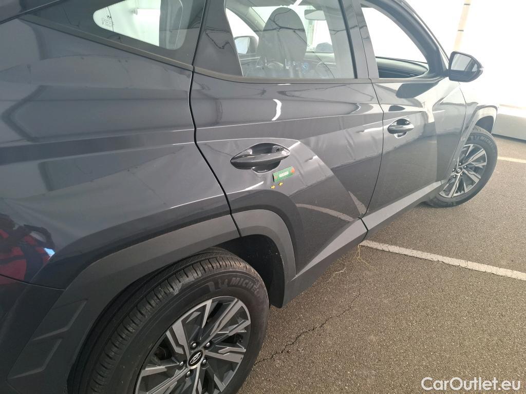  Hyundai  Tucson  Business Hybrid 2WD 1.6 T-GDI 230CV BVA6 E6d #18