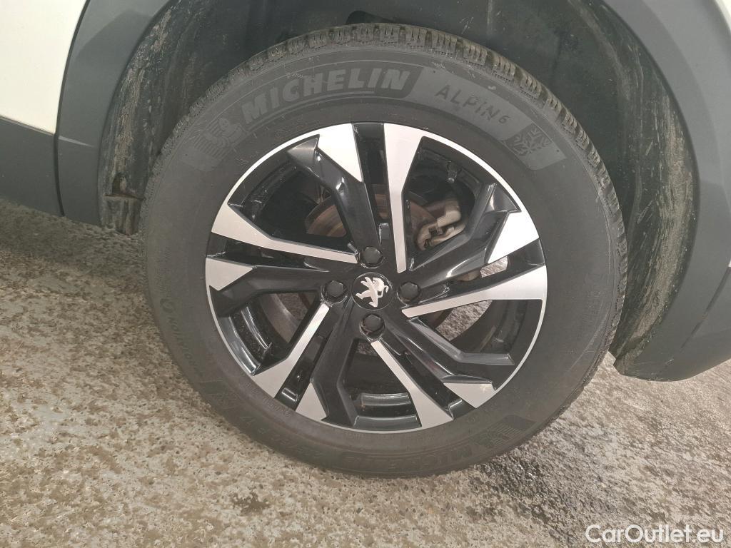  Peugeot  2008 PEUGEOT  / 2019 / 5P / Crossover 1.5 BLUEHDI 130 S&S EAT8 GT Line #5