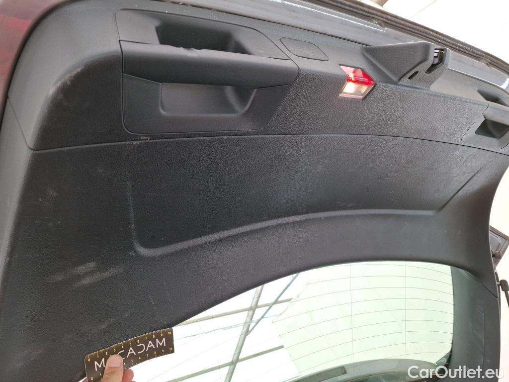  Mercedes  A-Klasse MERCEDES-BENZ Classe A Compact 5p Berline A 160 Business Line #25
