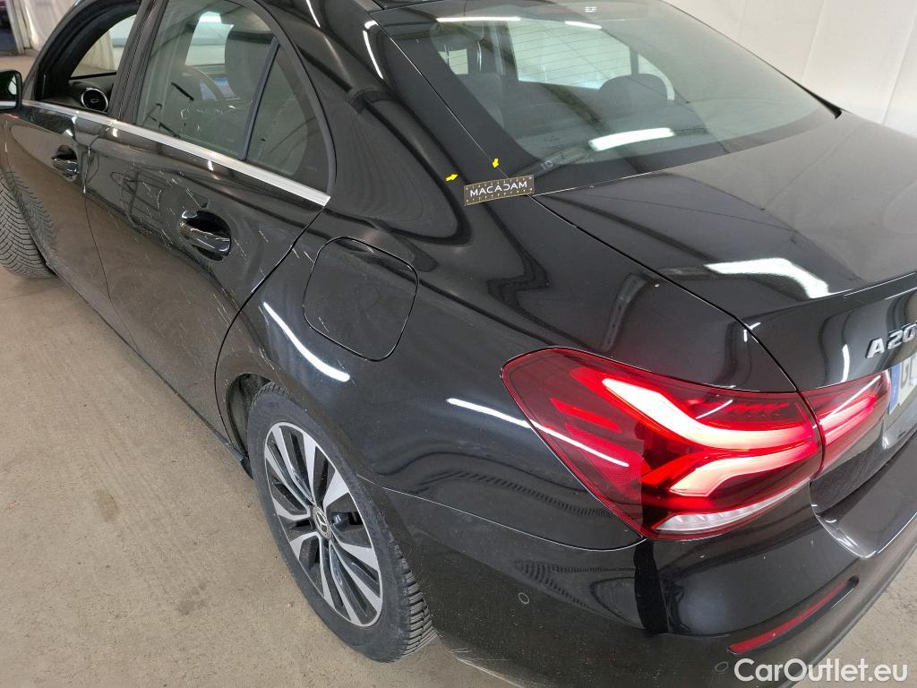  Mercedes  A-Klasse MERCEDES-BENZ Classe A Berline / 2018 / 4P / Berline A 200 d Business Line 8G-DCT #6